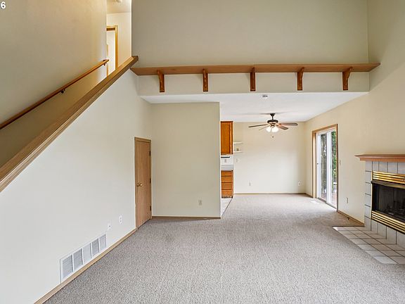 5th image of 123 SE 34th Cir