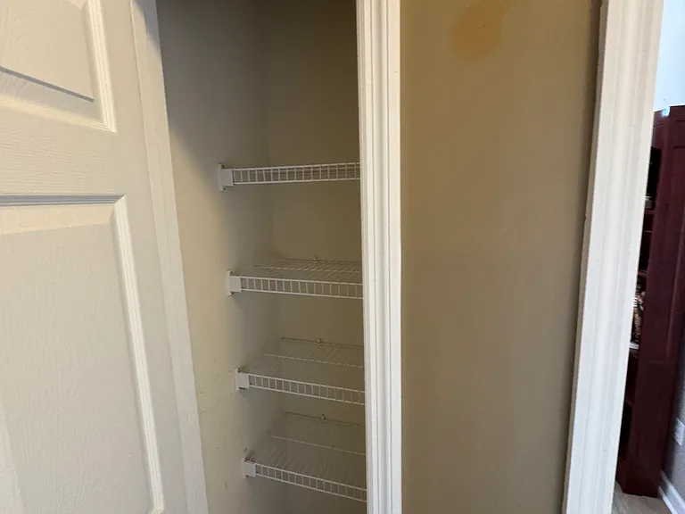 225 Spring Oak Ln — Photo 15