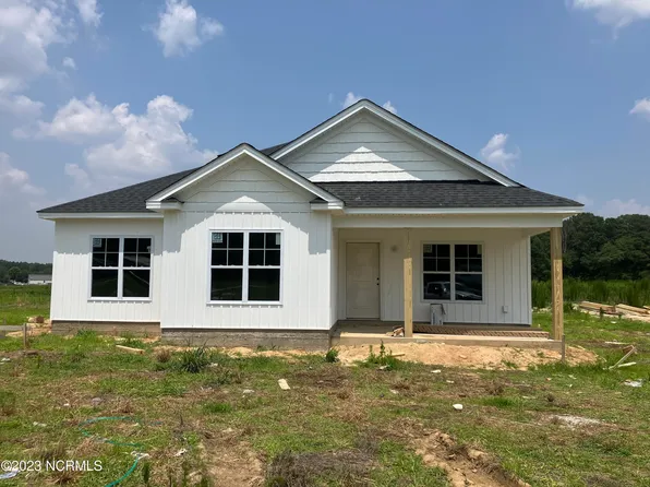 7575 Aycocks Crossing Road, Lucama, NC 27851