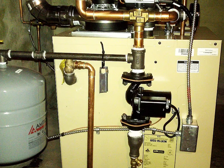 New high efficiency gas boiler with water heater built in