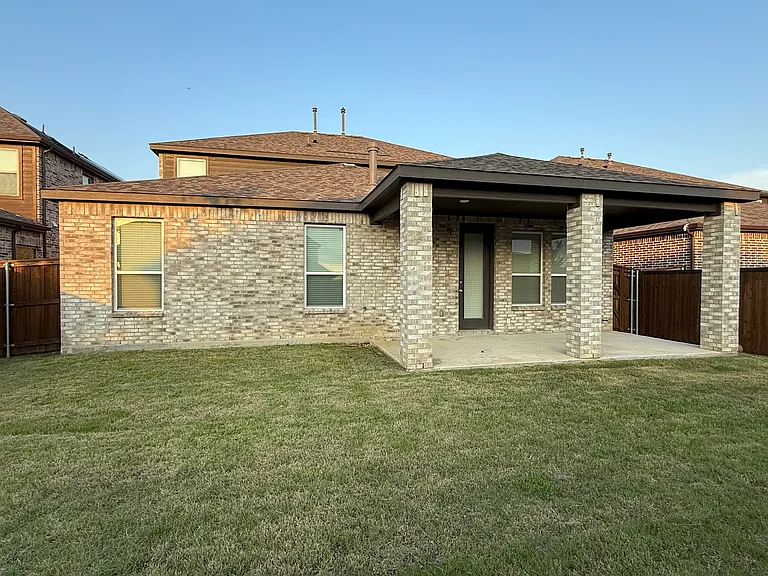 3681 Keechi Creek Dr #1 — Photo 32