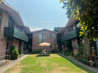 7640 SE Yamhill St, Portland, OR 97215