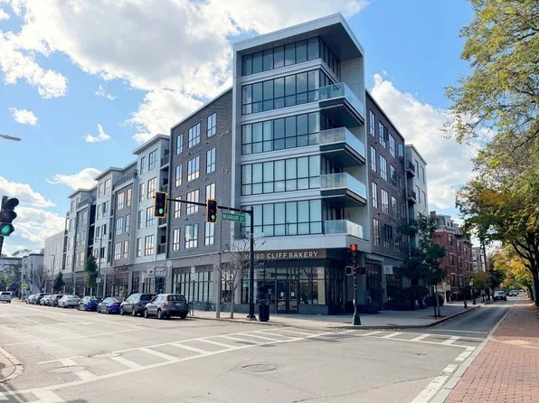 3531 Washington St Unit 316, Boston, MA 02130