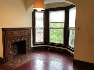 29 S Main St APT 2E, Doylestown, PA 18901