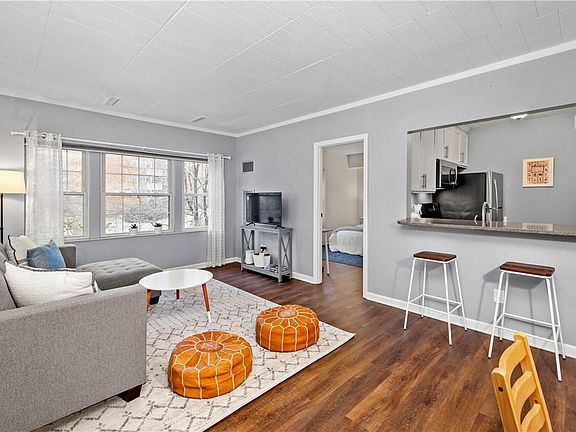 4th image of 5825 5th Ave APT 310