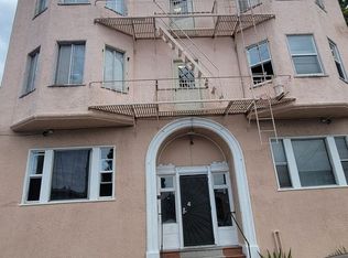 5800 Walnut St APT 101, Oakland, CA 94605