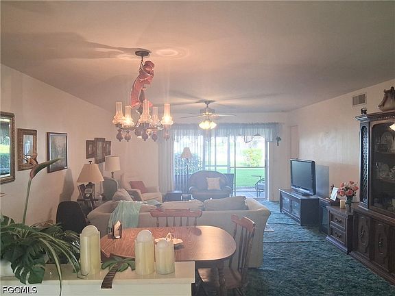 5th image of 59 Camelot Gardens Blvd APT 109