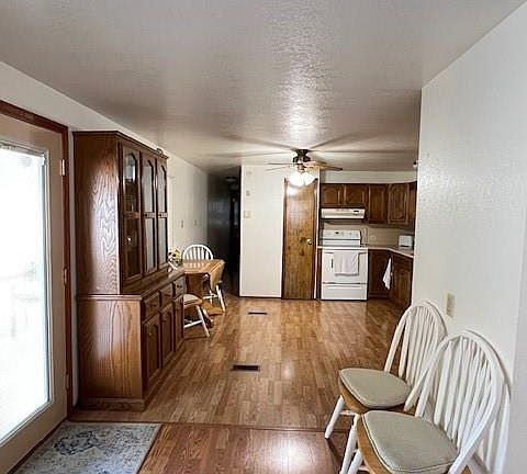 3rd image of 103 Rim Dr