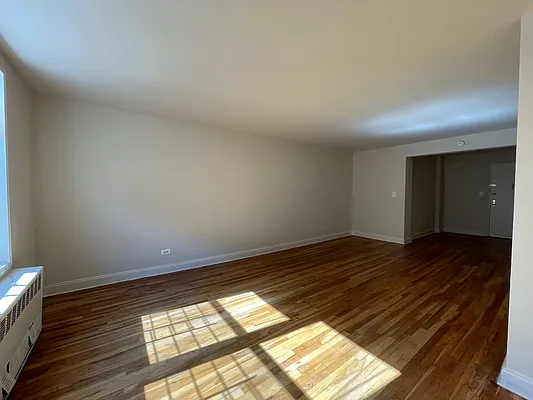 Rented by Contact Realty | media 4
