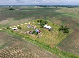 1928 180th St, Lowden, IA 52255