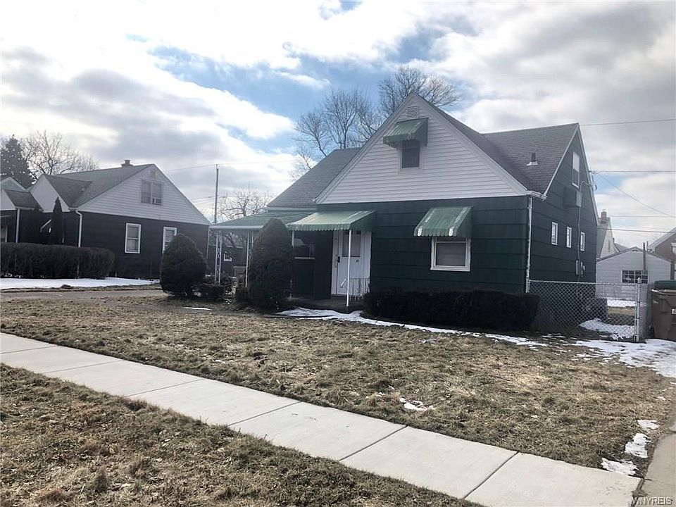 1st image of 36 Carol Dr