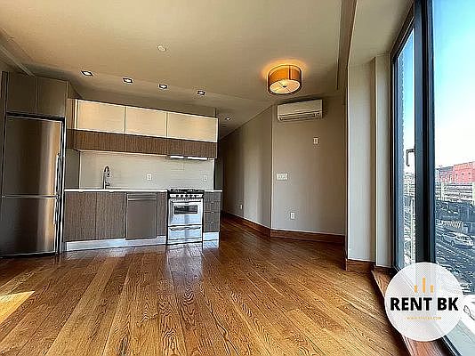 4th image of 865 Willoughby Ave #3CC