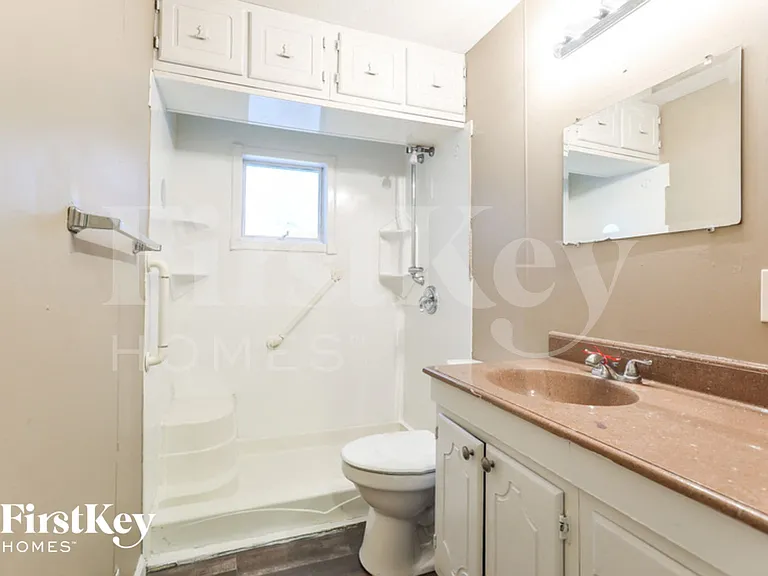3008 S Scott Ave — Photo 10