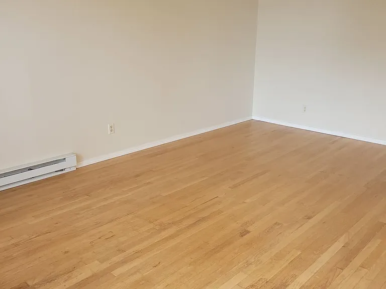 6421 Lake Washington Blvd NE #204 — Photo 8