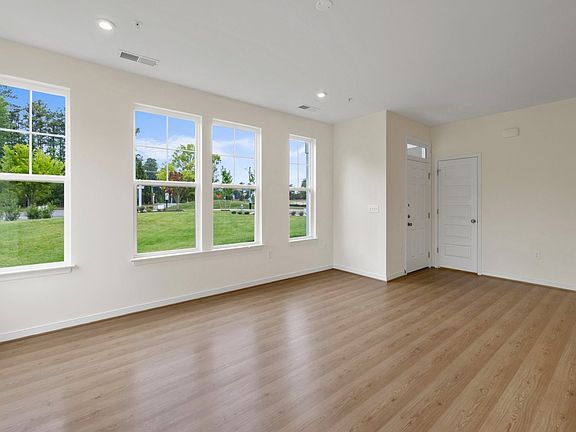 003_Nottingham_Entry Family Room