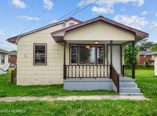 25 Sophia Dr, Jacksonville, NC 28540