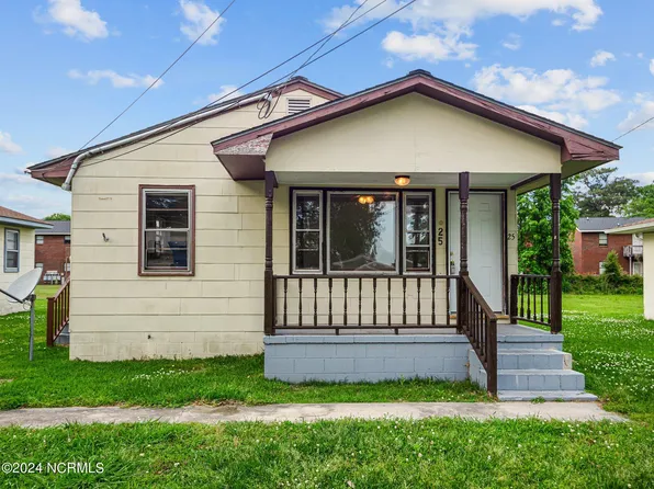 25 Sophia Drive, Jacksonville, NC 28540