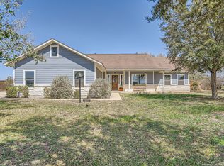 188 County Road 271, Rio Medina, TX 78066