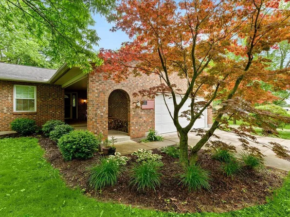 400 Sylvan Shores Dr, South Vienna, OH 45369