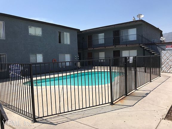 3rd image of 1483 E Lynwood Dr APT 06