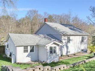 243 Red Mills Rd, Pine Bush, NY 12566