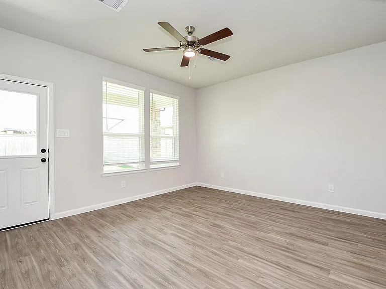 12931 California Palm Ct — Photo 8