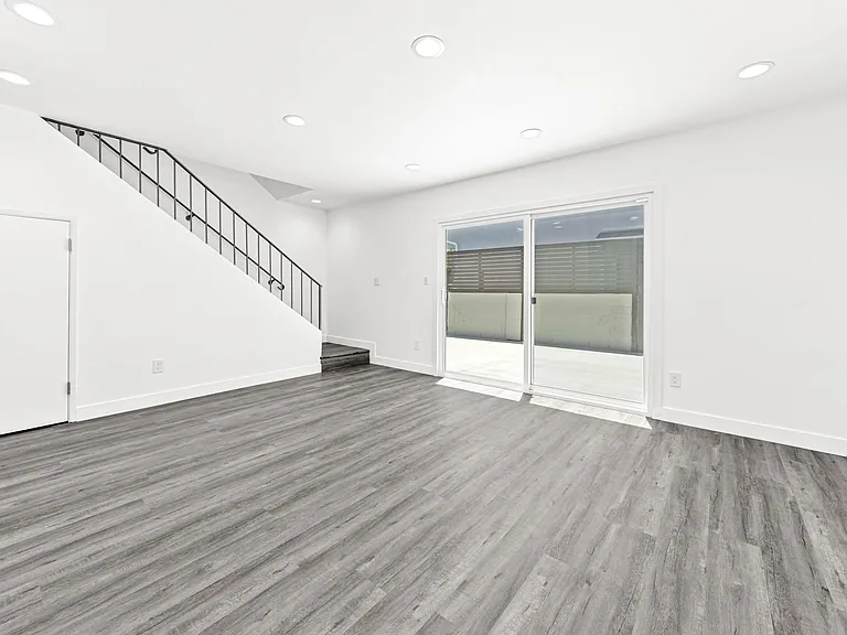 1907 Corinth Ave #2 — Photo 15