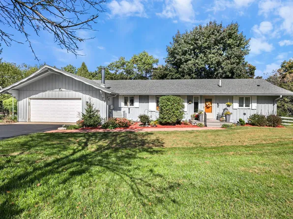 2224 Dahlk Cir, Verona, WI 53593
