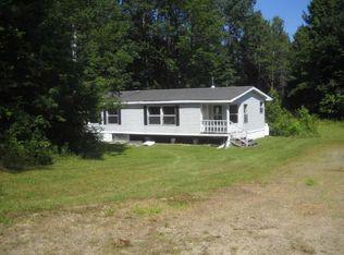 33 Liberty Ln, Freeport, ME 04032