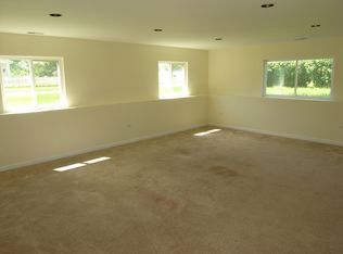 1417 14th St, Abbott Park, IL 60064