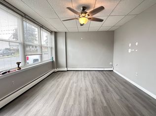 32 N 3rd St APT A, Coplay, PA