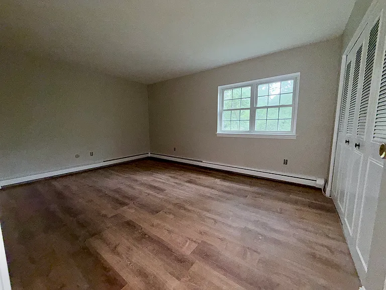 21 Chapel Hill Dr #11 — Photo 6