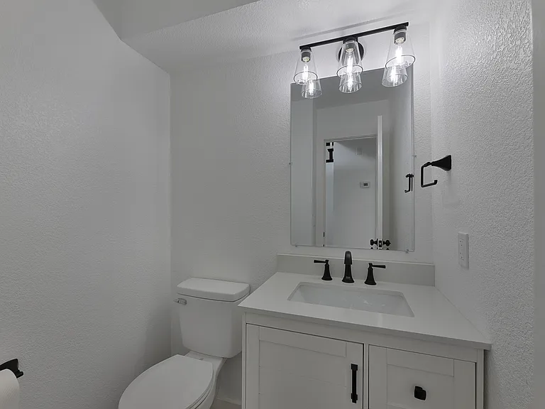 9012 Cumberland Dr — Photo 17