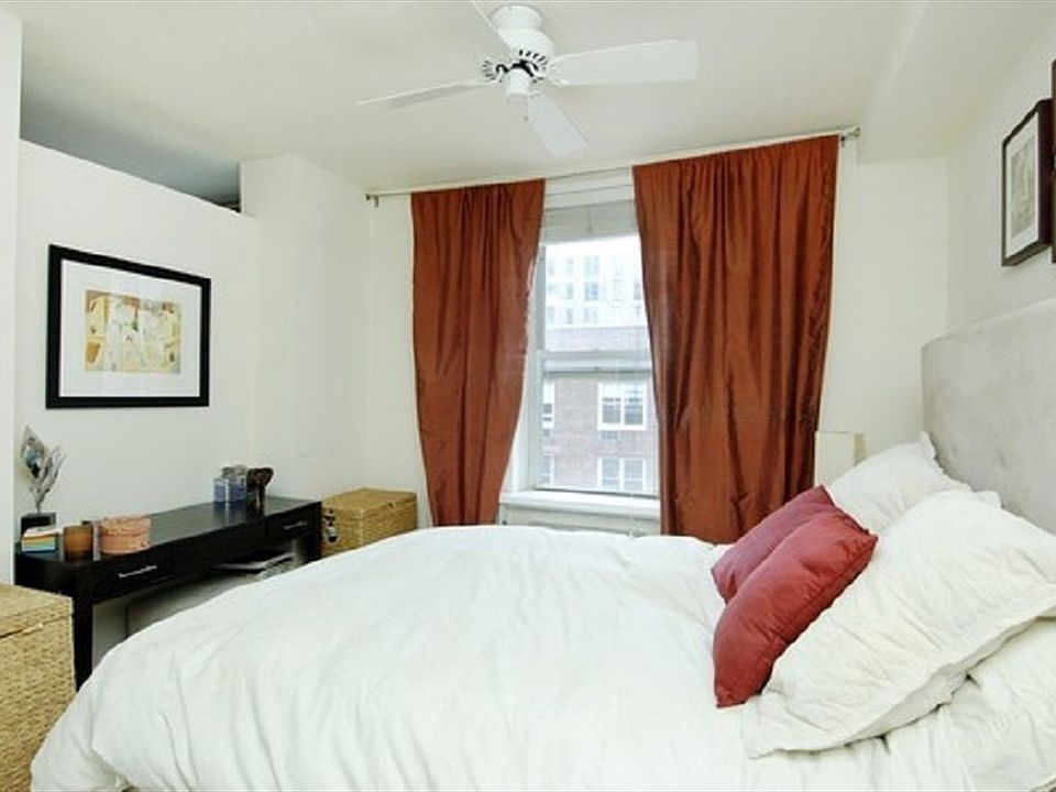 2nd image of 22 W 14th St #3SN