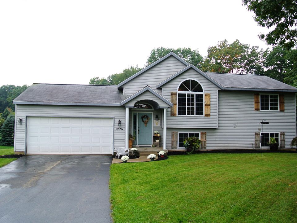 1st image of 2836 Bark Ct