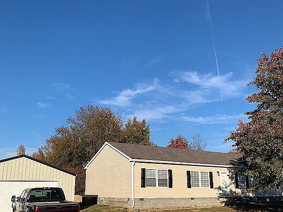 3rd image of 430 Bent Creek Dr