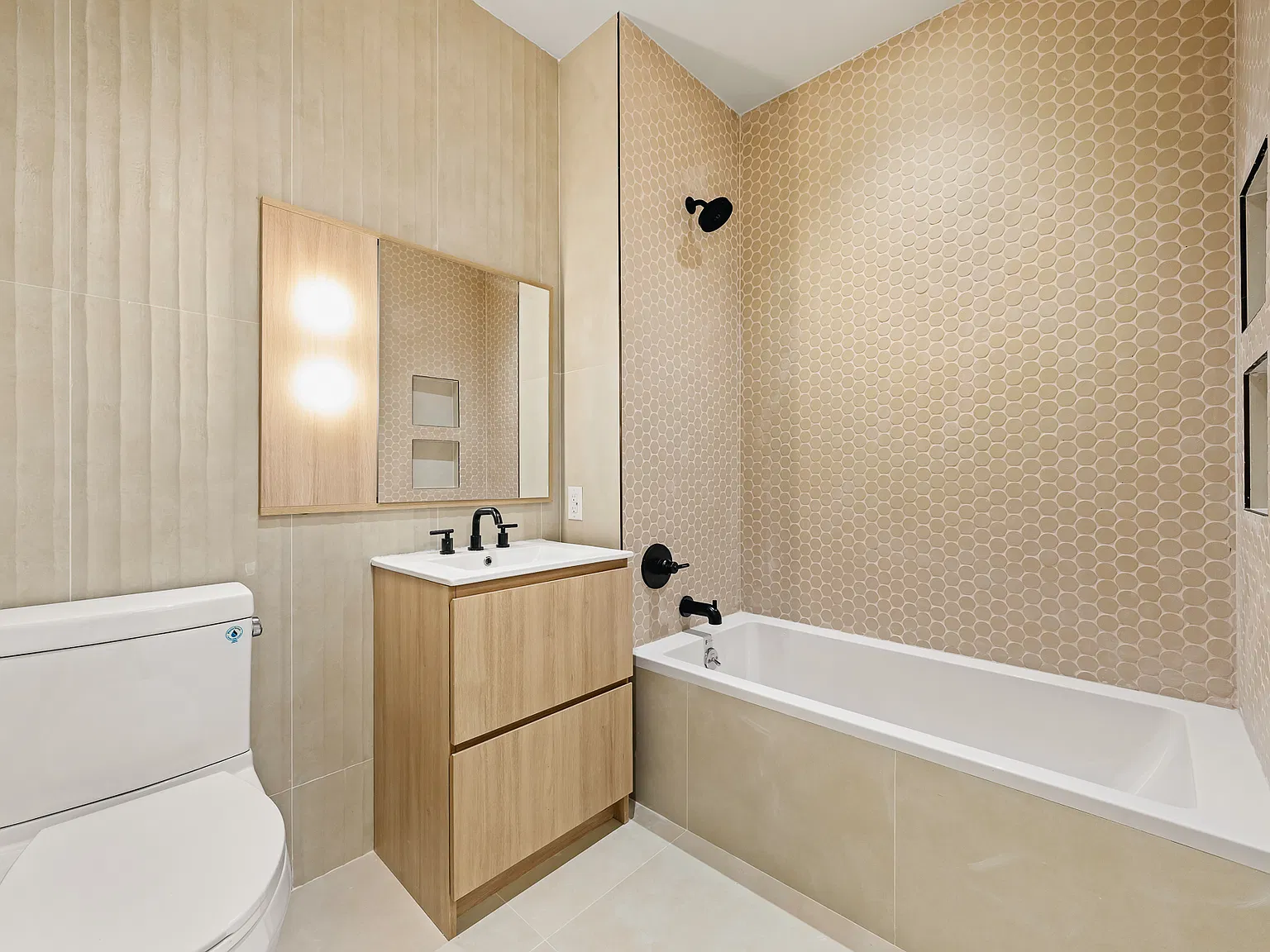 733 Lincoln Place — Photo 4