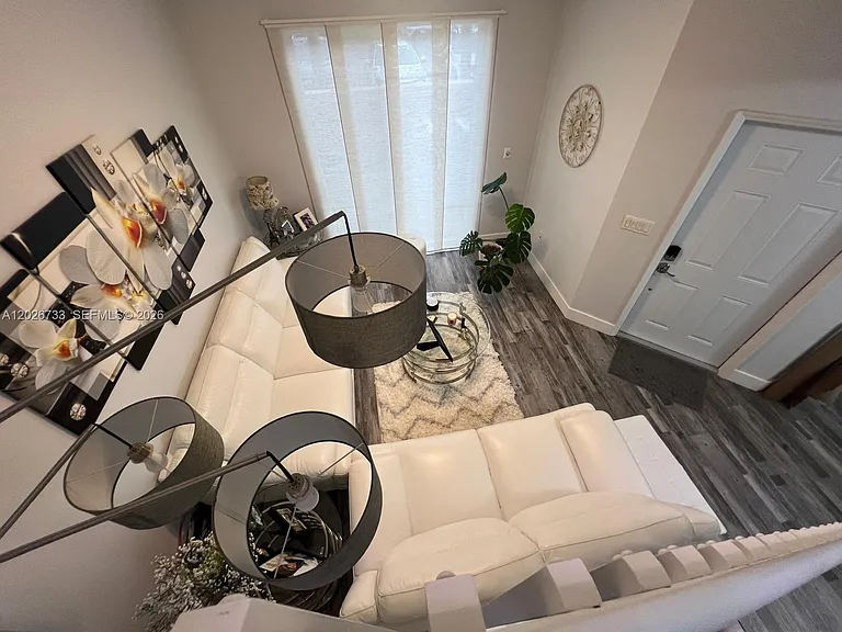 943 SW 143rd Ter #2109 — Photo 9