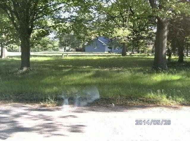 2nd image of E Delaware Ave
