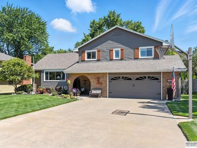 21280 Harney St, Elkhorn, NE, 68022