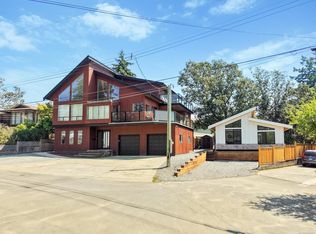 1143 Lindsay Pl, Langford, BC V9B 5N9