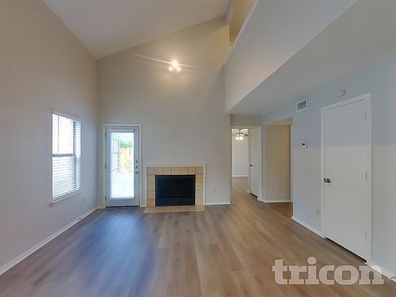2nd image of 1611 Sunset Village Dr