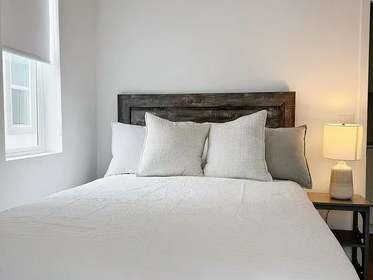 212 Yerba — Photo 4
