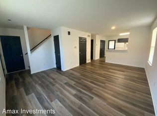 3911 Olympic Ct, Columbia, MO 65202