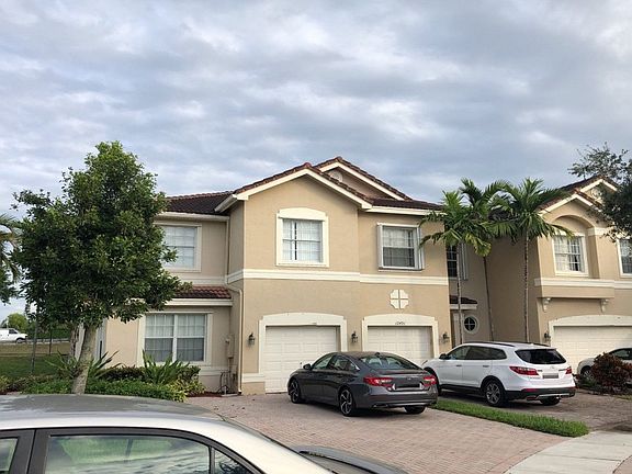 3rd image of 12491 SW 42nd St
