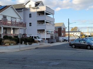 61 Neptune Blvd #3A, Long Beach, NY 11561