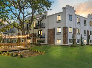Vineyards on Garland Apartments, Fayetteville, AR 72703