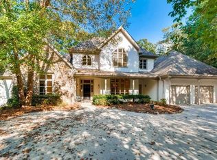 1 Powers Chase Cir, Sandy Springs, GA 30327