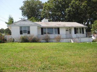 601 Tindal Rd, Greenville, SC 29617