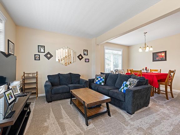 5th image of 6206 Midland Ln